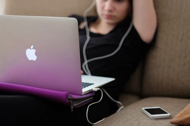 Czy MacBook potrzebuje antywirusa? Oto co musisz wiedzieć